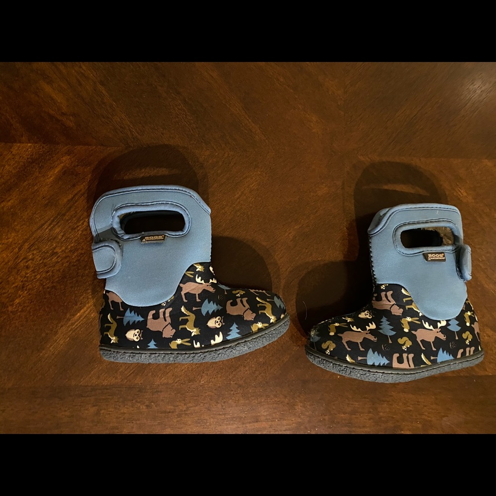 Bogs Toddler Size 7 Classic Woodland